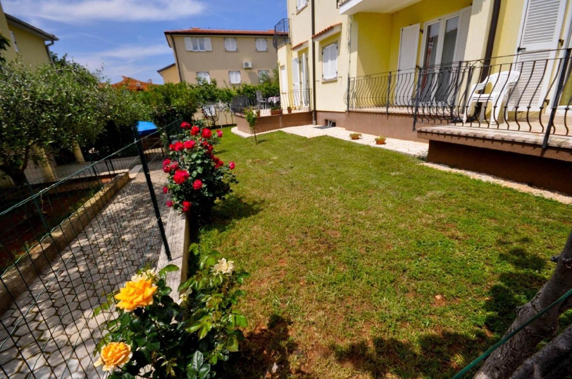 Ferienwohnung Fuer 2 Personen 30 M2 In Novigrad, Istrien Karpinjan 외부 사진